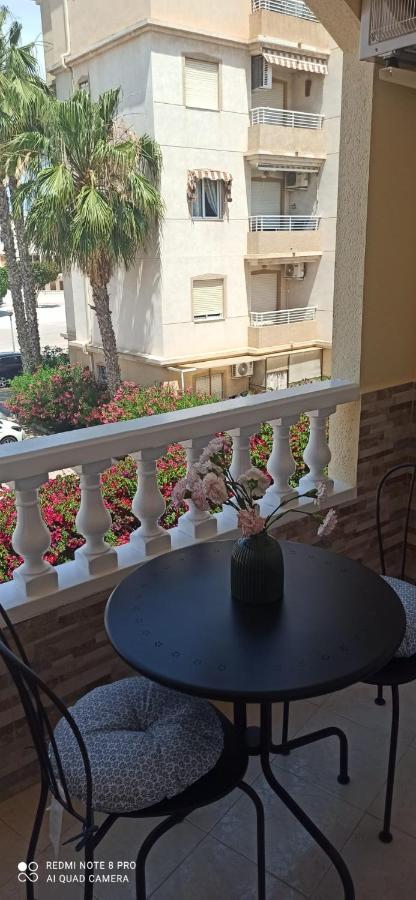 Torrevieja 2 Bedroom Holiday Apartment Exteriér fotografie
